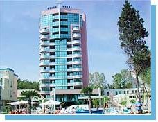 Sani Beach Hotel